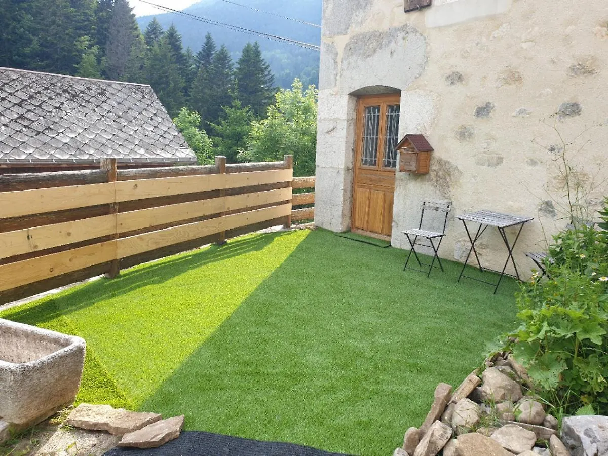 Holiday home Charmante Maison A La Diat Hameau De St Pierre